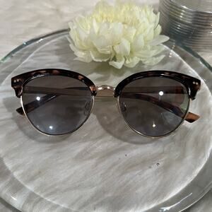 NEW Nanette Lepore Cat Eye Metal Frame Gradient Sunglasses Tortoise Gold NN201